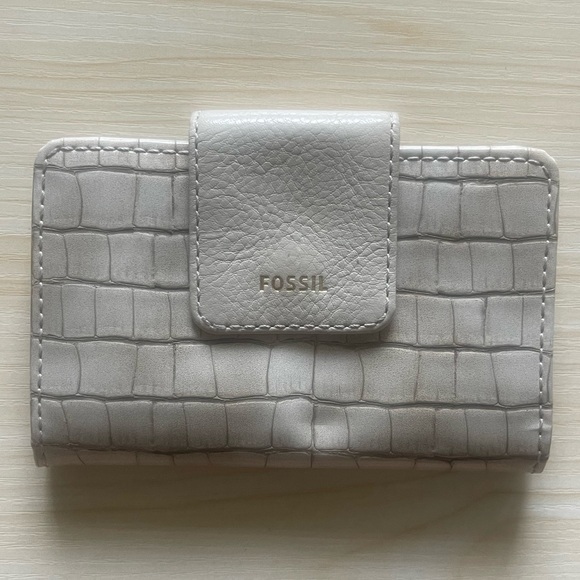 FOSSIL Madison Ivory Croc Wallet - Picture 1 of 4